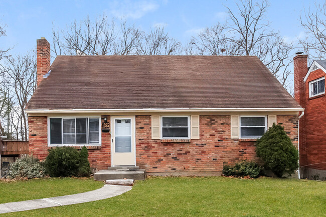 Primary Photo - Charming Brick Cottage