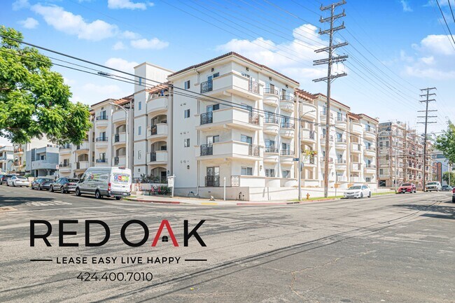 Building Photo - 11848 Kiowa Ave