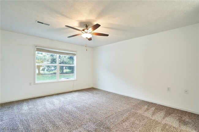 Building Photo - 1747 Blase Nemeth Rd