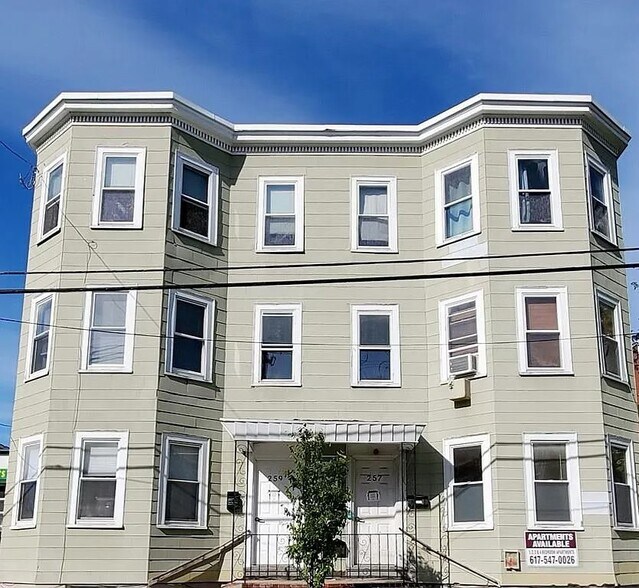 Building Photo - 259 Beacon St