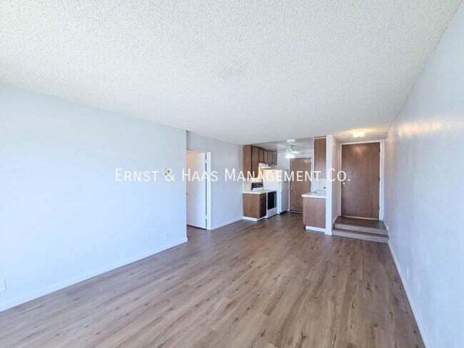 Building Photo - 3565 Linden Ave