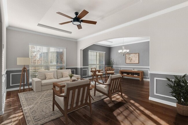 Building Photo - 2003 Silent Shore St