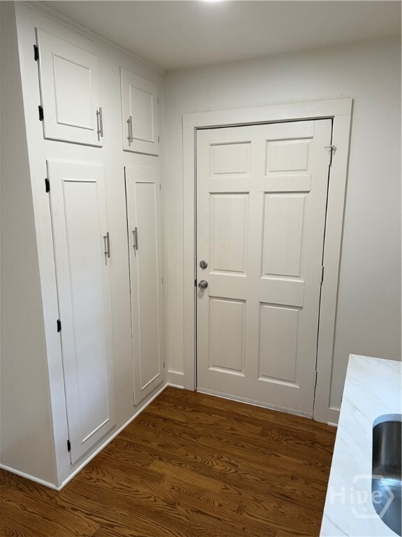 Building Photo - 185 Landor Dr