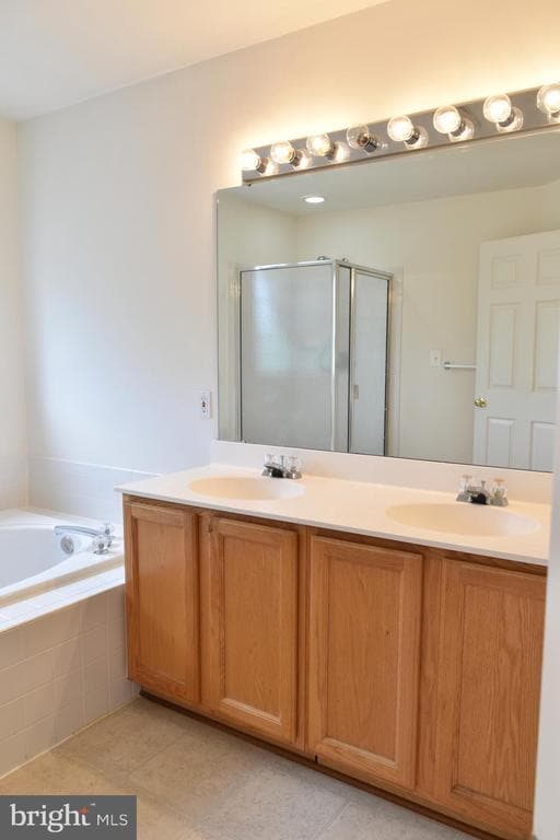 Building Photo - 2542 Banshire Dr