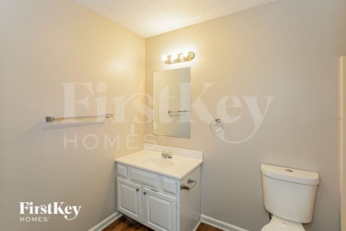 Building Photo - 6014 Crosswood Ct