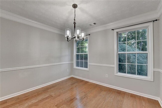Building Photo - 310 Andrew Ridge Dr