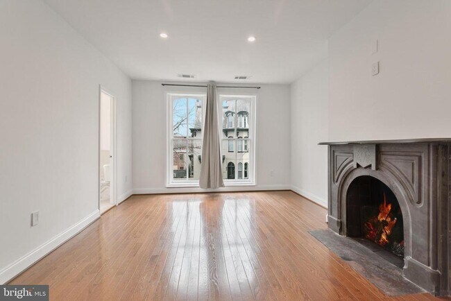 Building Photo - 1339 Corcoran St NW