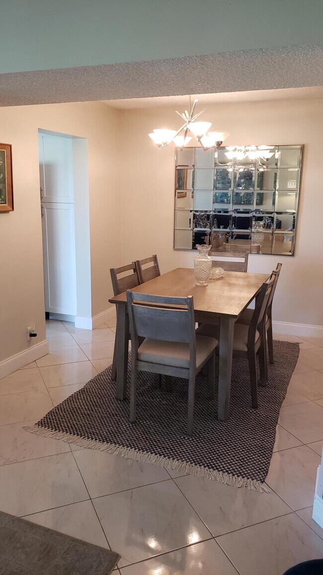 Building Photo - 3755 Via Poinciana