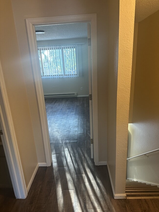 Building Photo - 4885 Basswood Dr