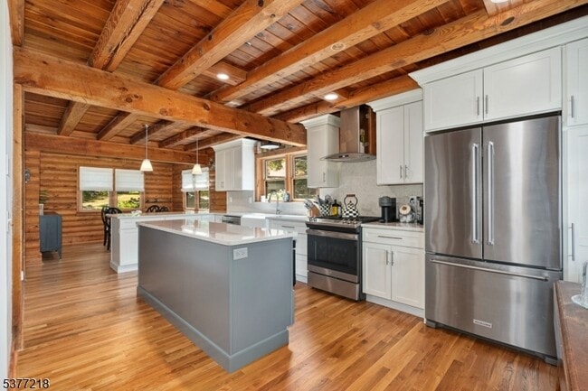 Building Photo - 378 Springbrook Trail
