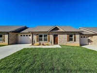 Building Photo - BRAND NEW Spacious Townhome in Shelbyville!...**1/2 OFF Move-In Special**