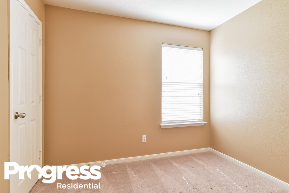 Building Photo - 29006 Red River Loop