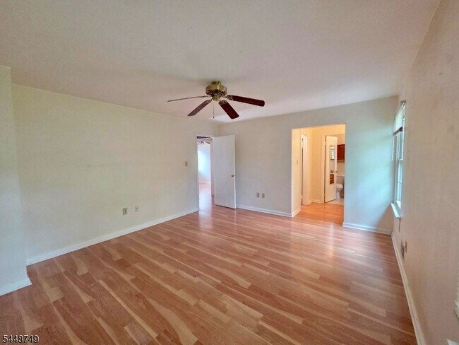 Building Photo - 200 Bamburgh Ct