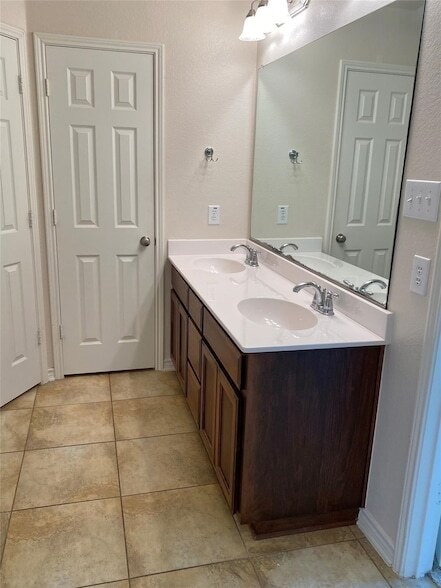 Building Photo - 3605 Chapel Hill Lane