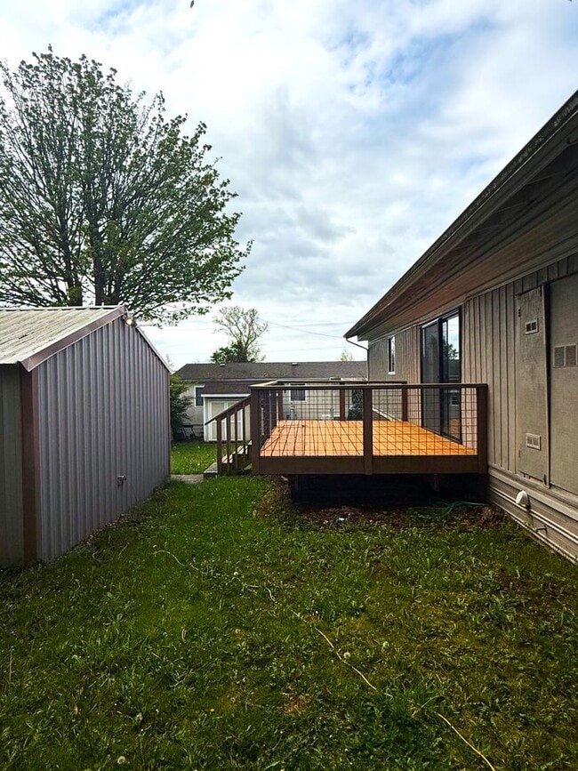 Building Photo - Two Bedroom Home Available Soon in Ferndale!