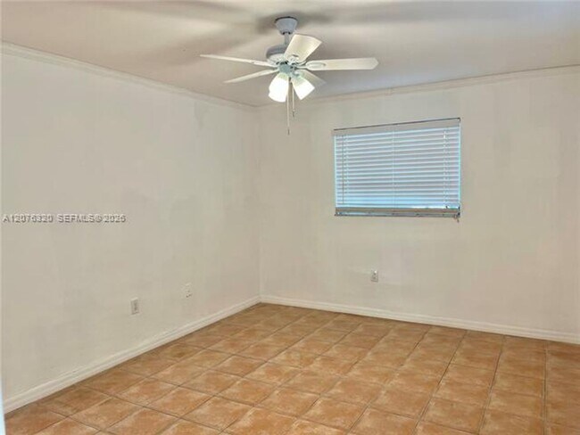 Building Photo - 251 Galen Dr