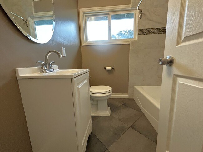 Building Photo - SAN MARINO DR  BUENA PARK, 90620  (4 BED / 2 BATH)