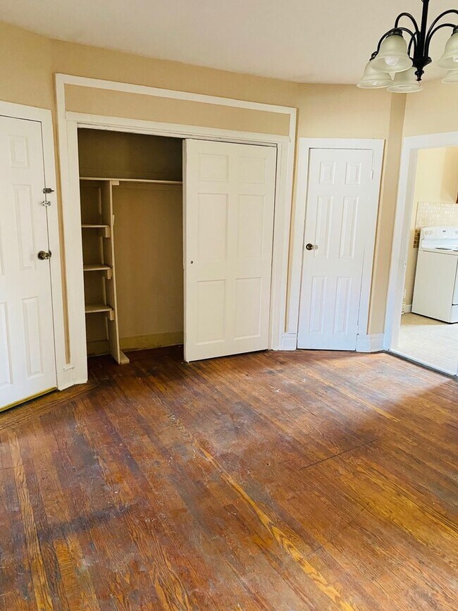 Building Photo - 5447 Torresdale Ave