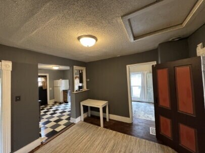 Building Photo - 3429 2nd Ave S