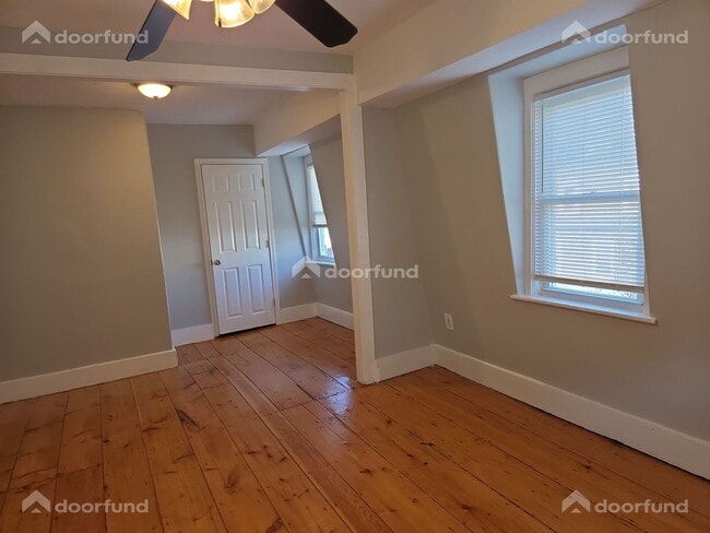 Building Photo - 17 Wachusett St