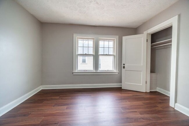 Building Photo - 2825 Sullivant Ave