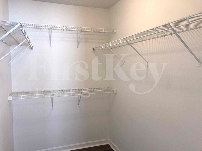 Building Photo - 311 Azalea Loop