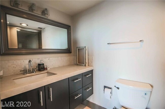 Building Photo - 3111 Bel Air Dr