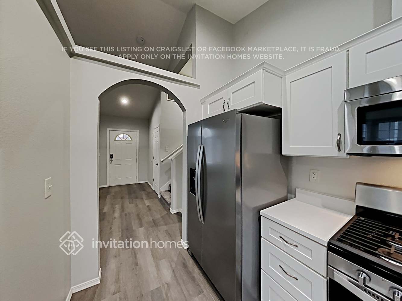 Building Photo - 15639 Canby Dr