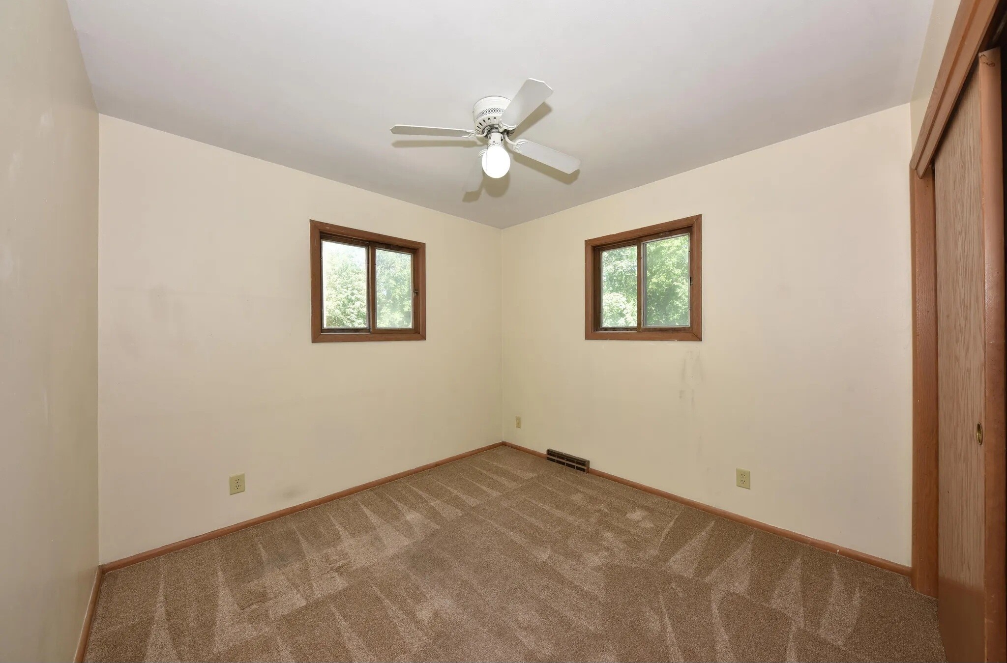 Building Photo - W166N9108 Grand Ave