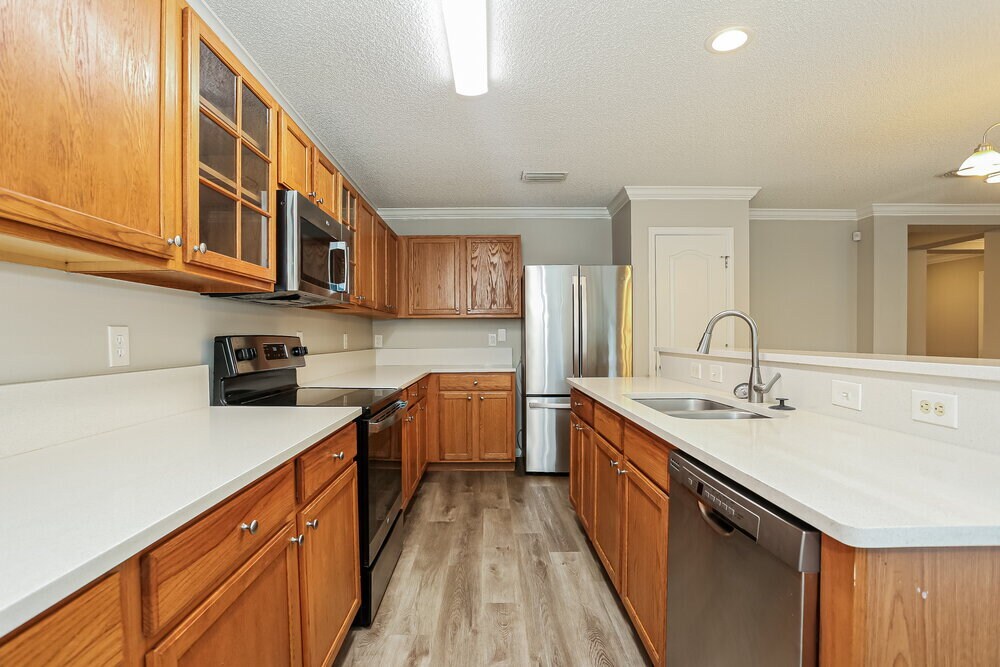 Building Photo - 12248 Pebble Point Dr W