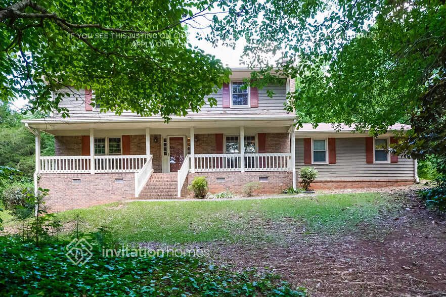 Primary Photo - 5120 E Shore Dr SW