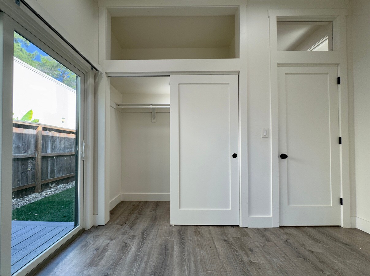 Building Photo - 1038 62nd St