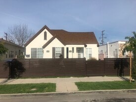 Building Photo - 5843 Haas Ave