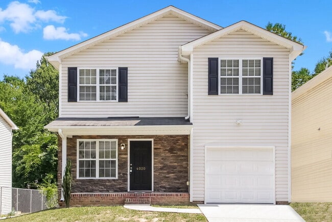 Building Photo - 4020 Mountainridge Dr