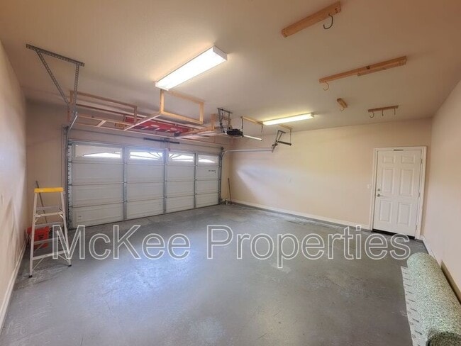 Building Photo - 525 12th St