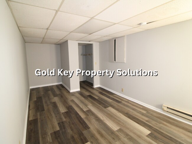 Building Photo - 517-519-519 Wheeling Ave