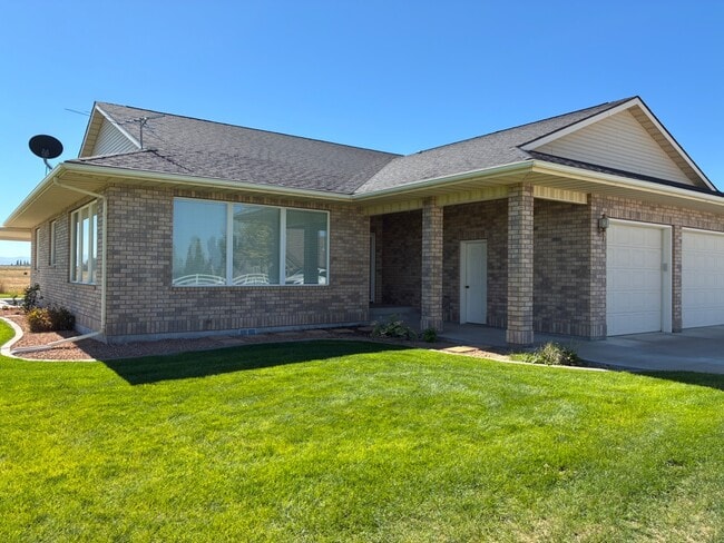Primary Photo - 4032 N 3300 E