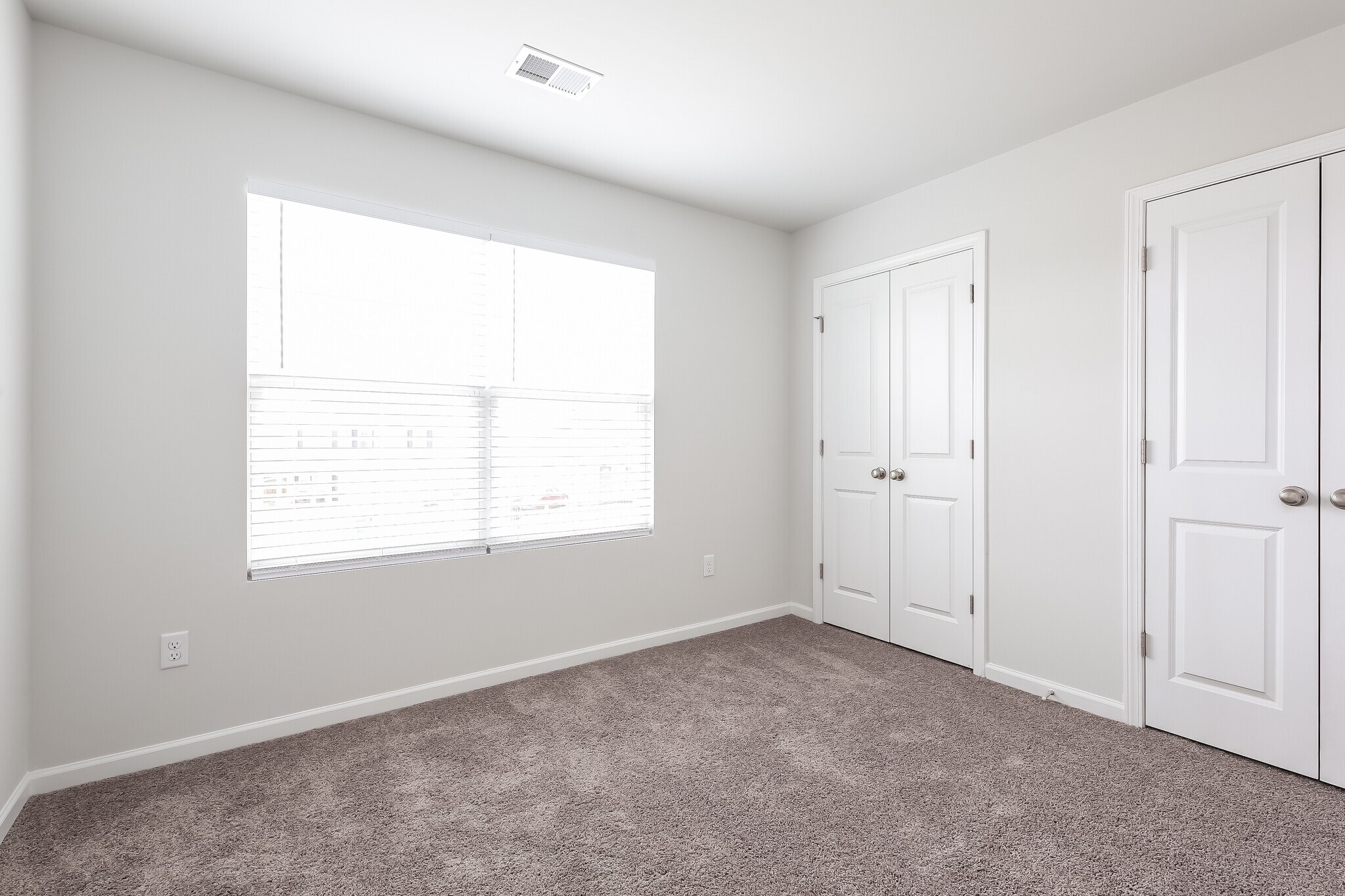 Building Photo - 346 Elevation Ct