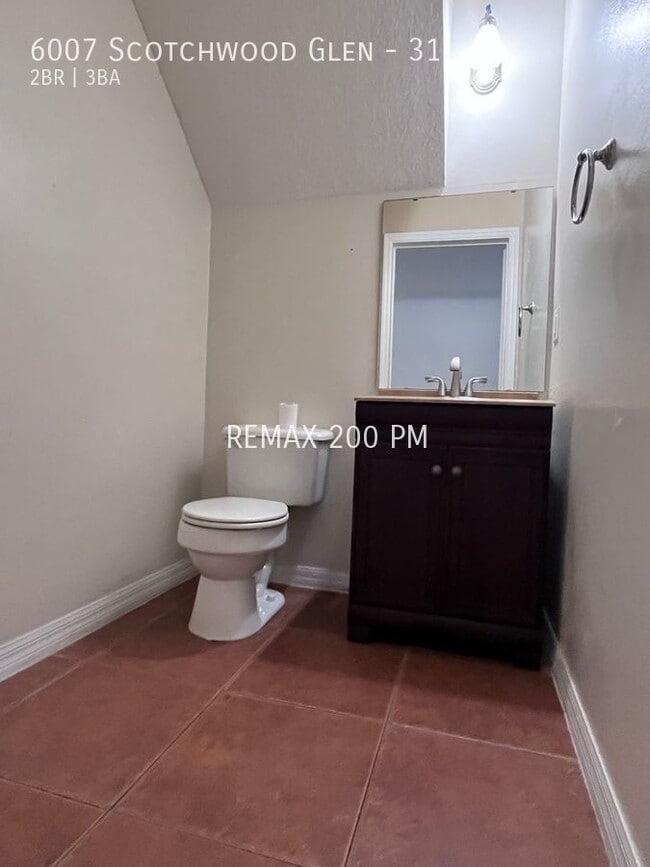 Building Photo - 6007 Scotchwood Glen