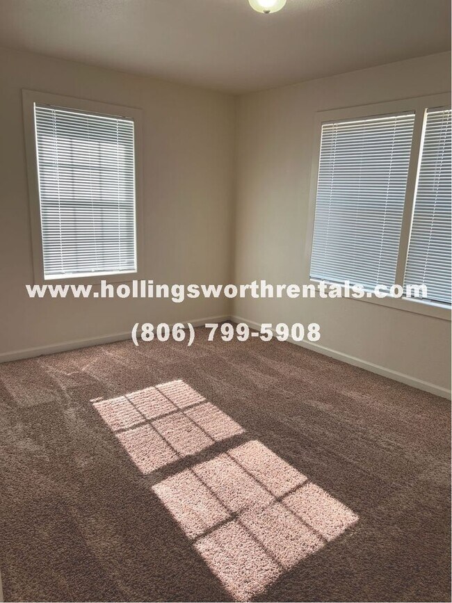 Building Photo - Cute 2 bedroom 1 bath House