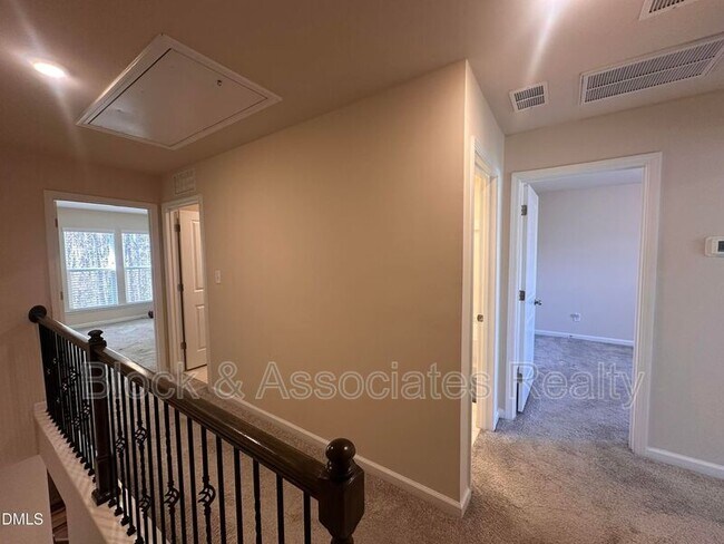 Building Photo - 1508 Glacier Dr