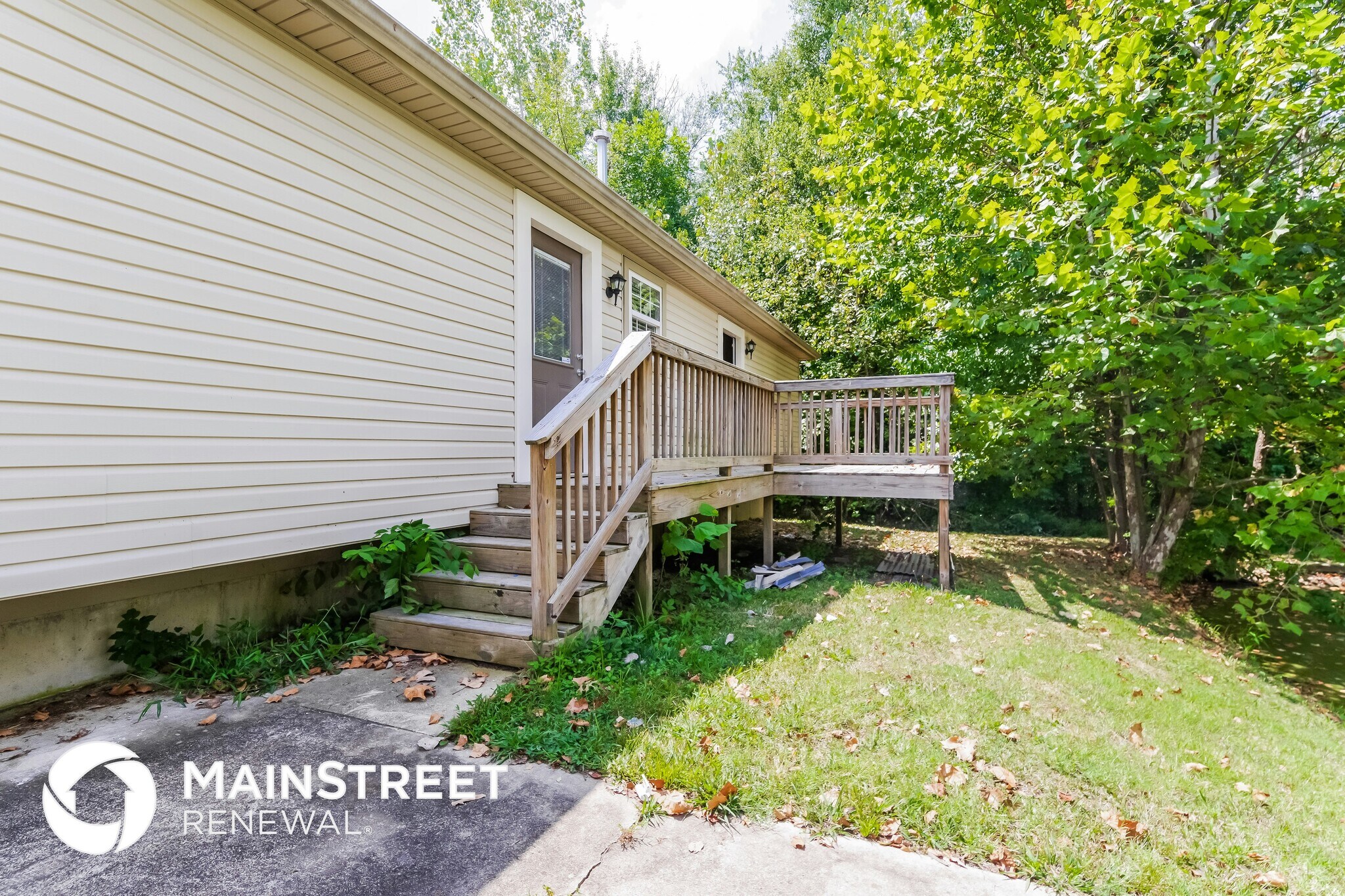 Building Photo - 3720 Sonoma Ln