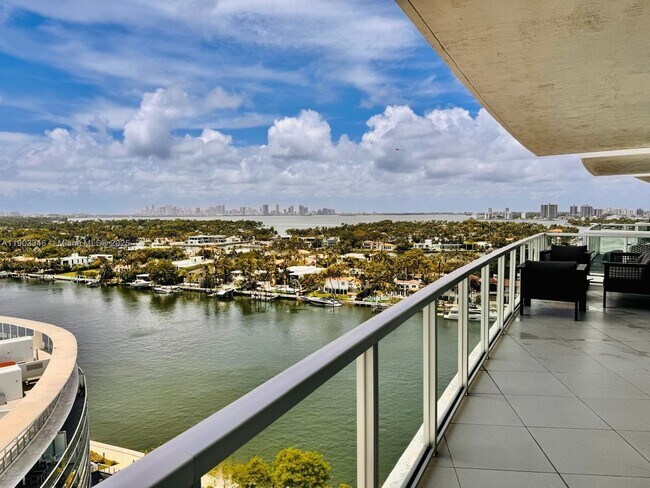 Building Photo - 6700 Indian Creek Dr