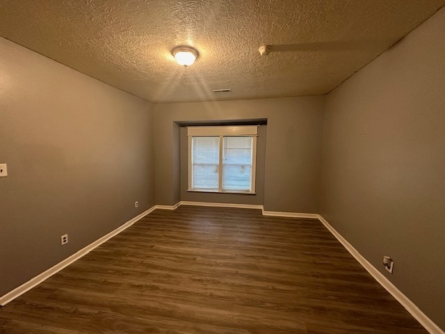 Building Photo - 2099 Forrest St