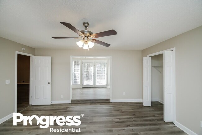 Building Photo - 340 Hermitage Ct