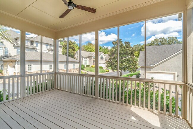 Building Photo - 9230 Honors Way