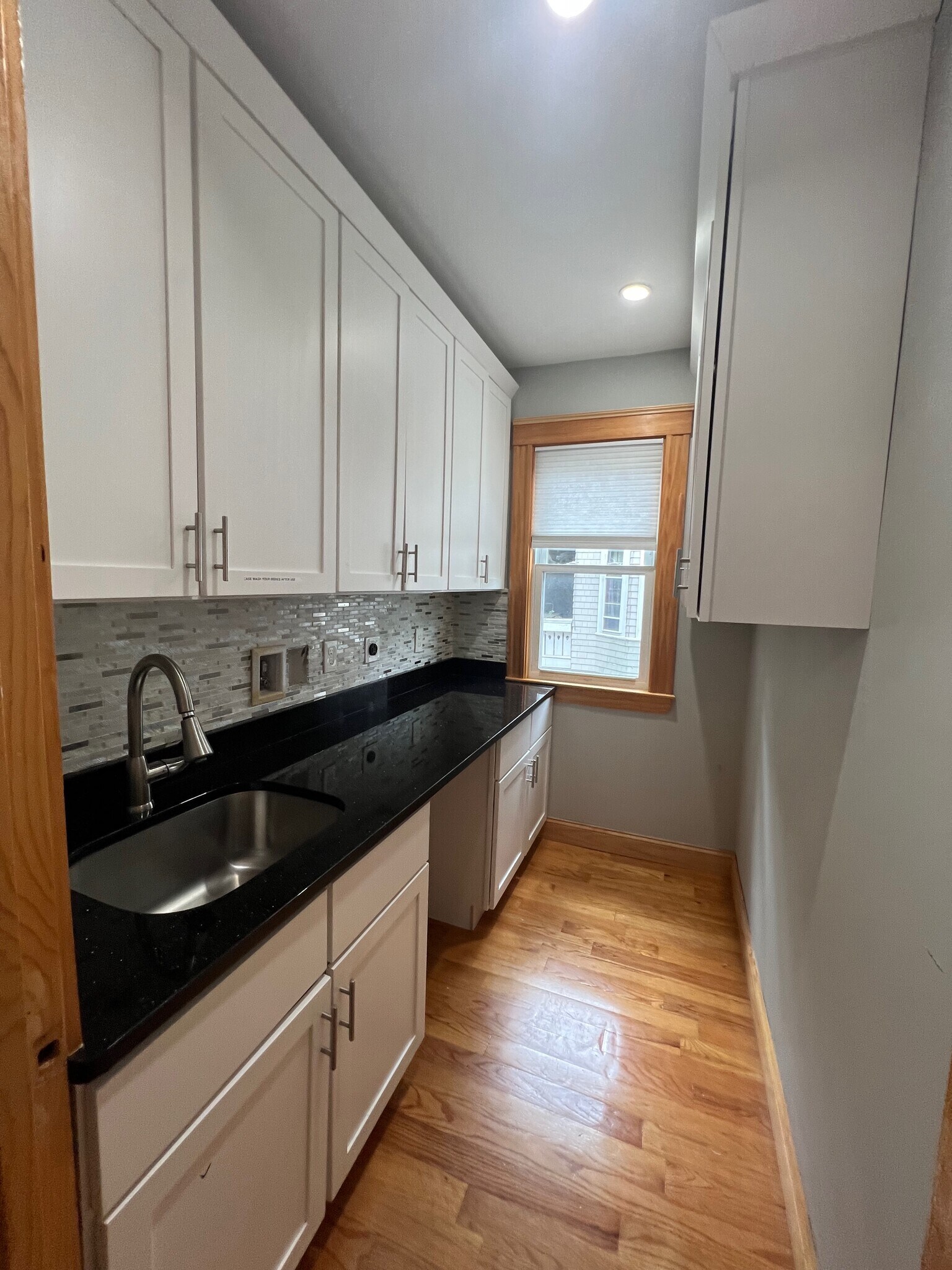 Building Photo - 152 Winchester St