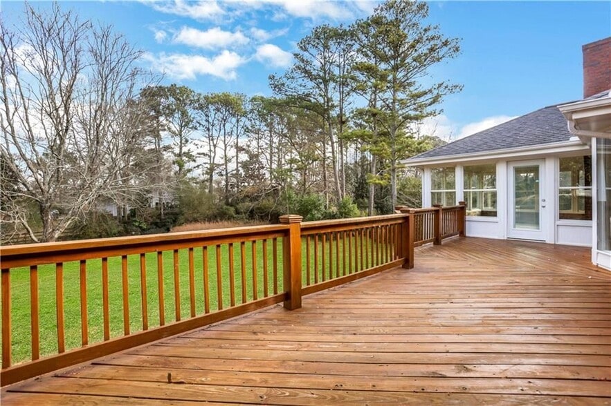 Building Photo - 600 Rounsaville Rd