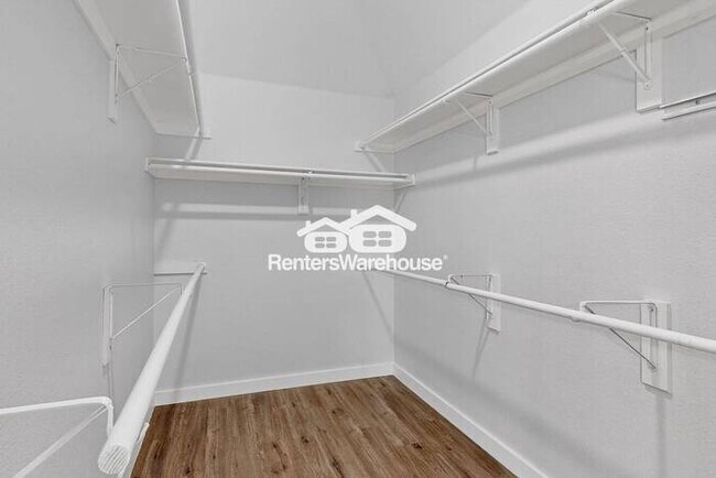 Building Photo - MOVE IN READY Denton Home
