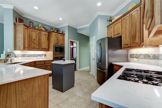 Building Photo - 9 Avalon Dr